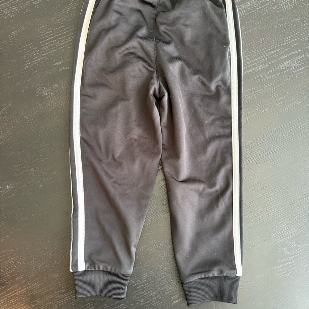Adidas Tracksuit - Picture 5 of 6